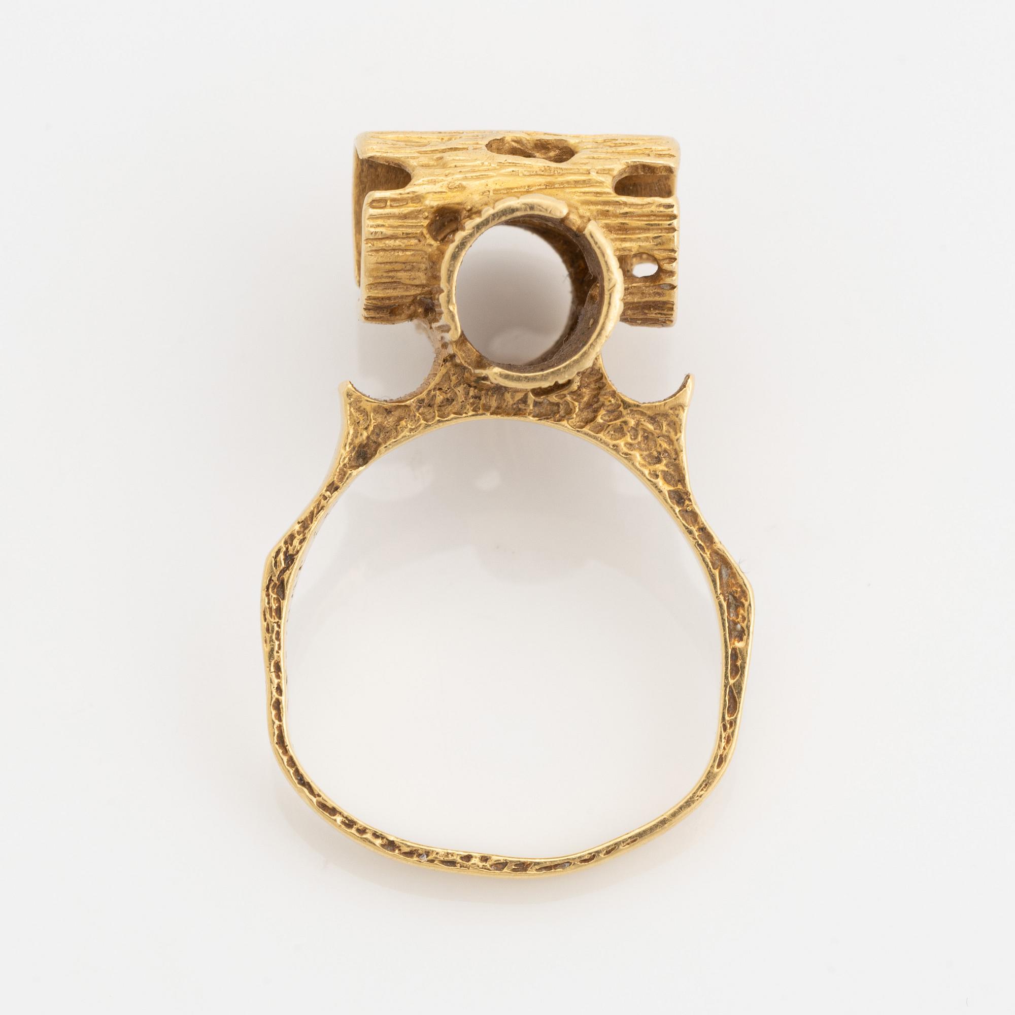 18K gold 