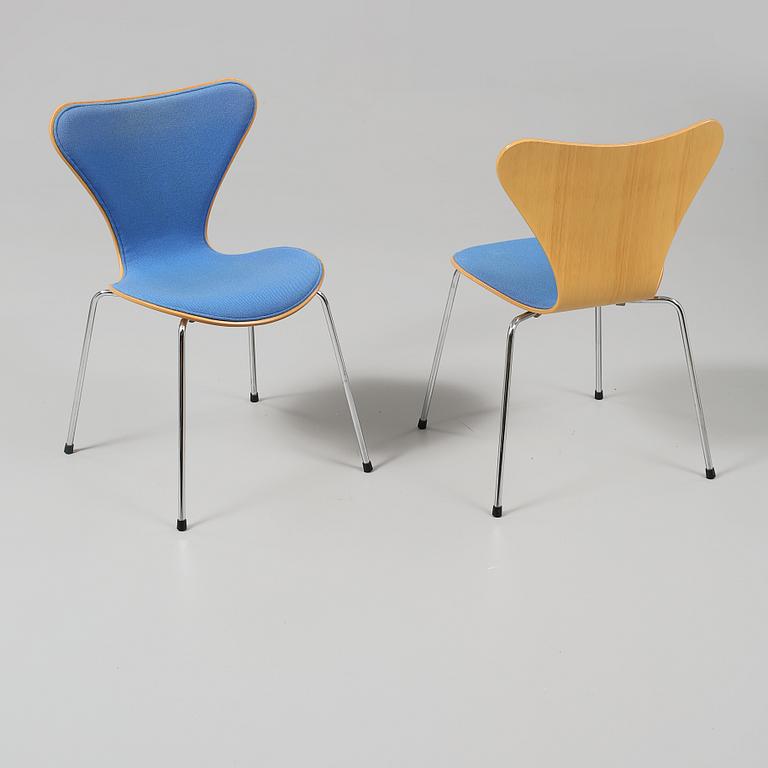STOLAR, 4 st, "Sjuan", Arne Jacobsen, Fritz Hansen, sent 1900-tal.