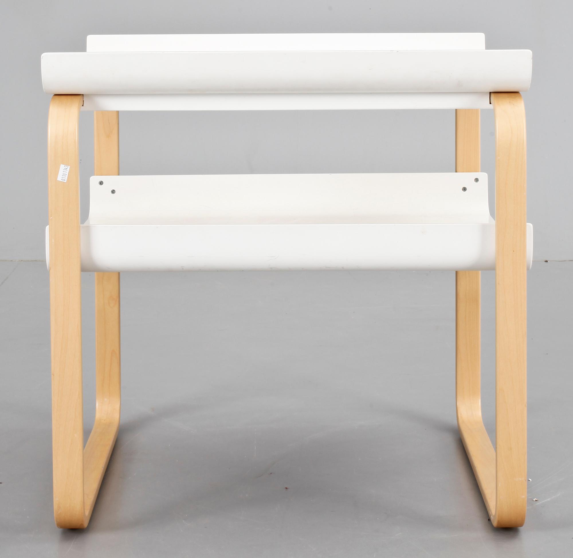 LAMPBORD, modell 915, Alvar Aalto, Artek.