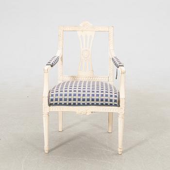 Karmstol Sengustaviansk stil 1900-talets första hälft.