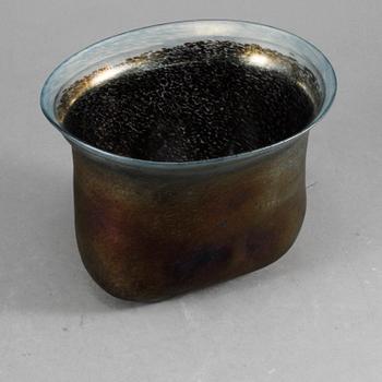 VAS, glas, Bertil Vallien, Artist Collection, Boda, signerad och numrerad 58137.