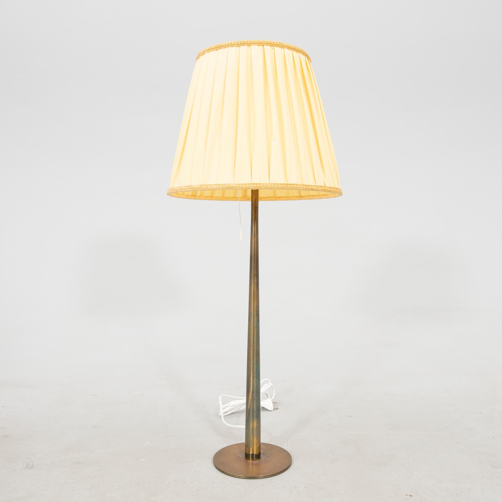 Hans-Agne Jakobsson, bordslampa modellnr B/&& Markaryd.