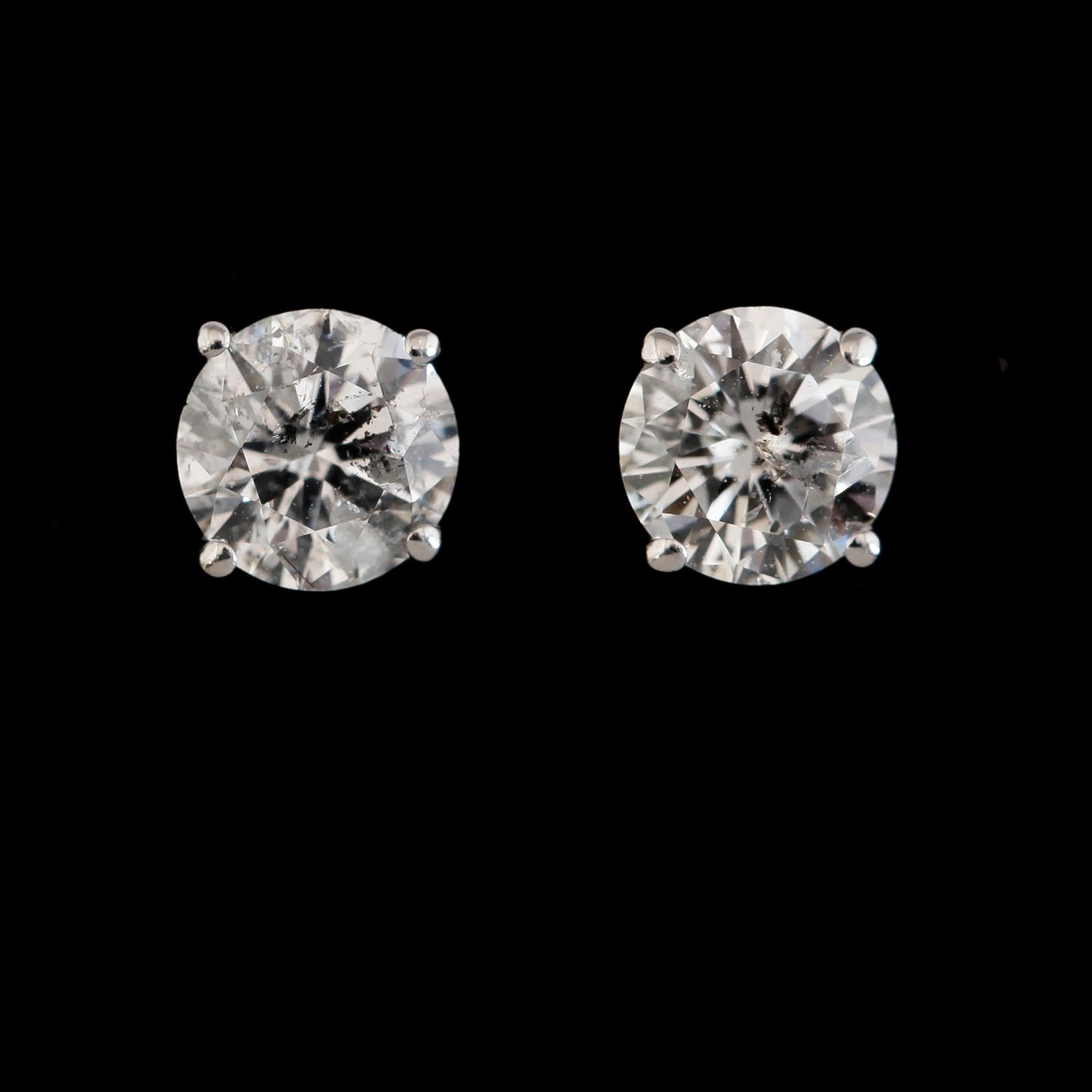ÖRHÄNGEN, 1 par, 14K vitguld, briljantslipade diamanter tot ca 0.50 ct.