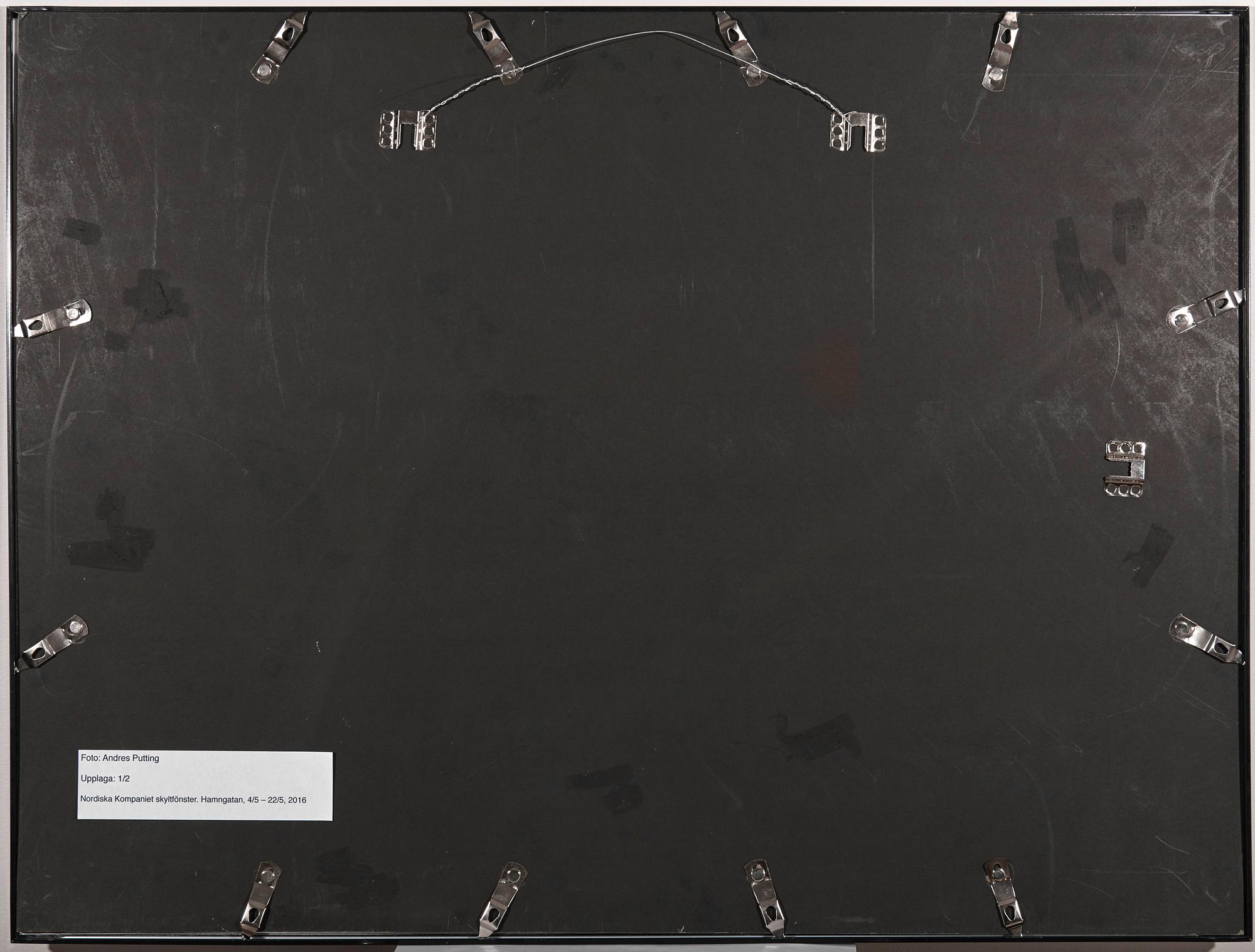 ANDRES PUTTING, pigment print "Loreen". Signed by Loreen and numbered 1/2.