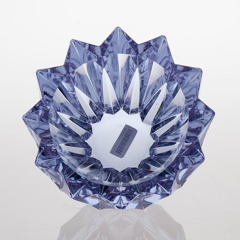 Aimo Okkolin, A CRYSTAL VASE.