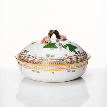 A Royal Copenhagen 'Flora Danica' vegetable tureen with cover, Denmark, early 20th Century.