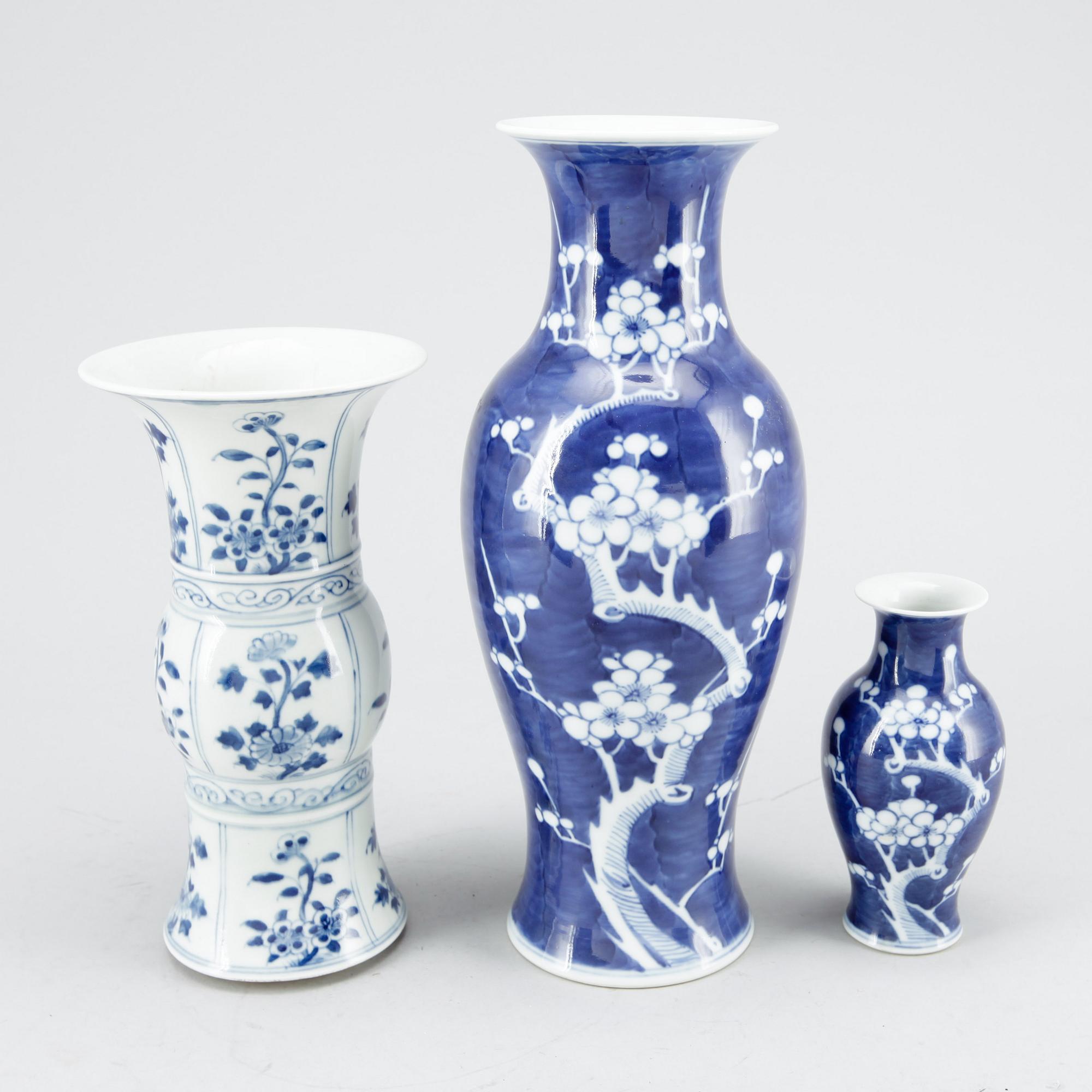 VASER, 3 st, porslin, KangXi-stil, 1800-tal.