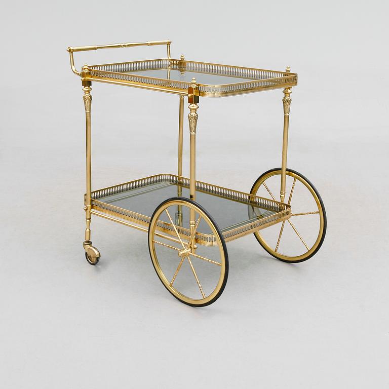 SERVERINGSVAGN, 1900-talets andra hälft.