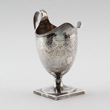 GRÄDDKANNA, silver, troligen Alexander Field, London 1796. Vikt ca 137 gram.