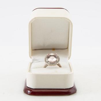 Ring, 14K white gold, morganite and diamonds.