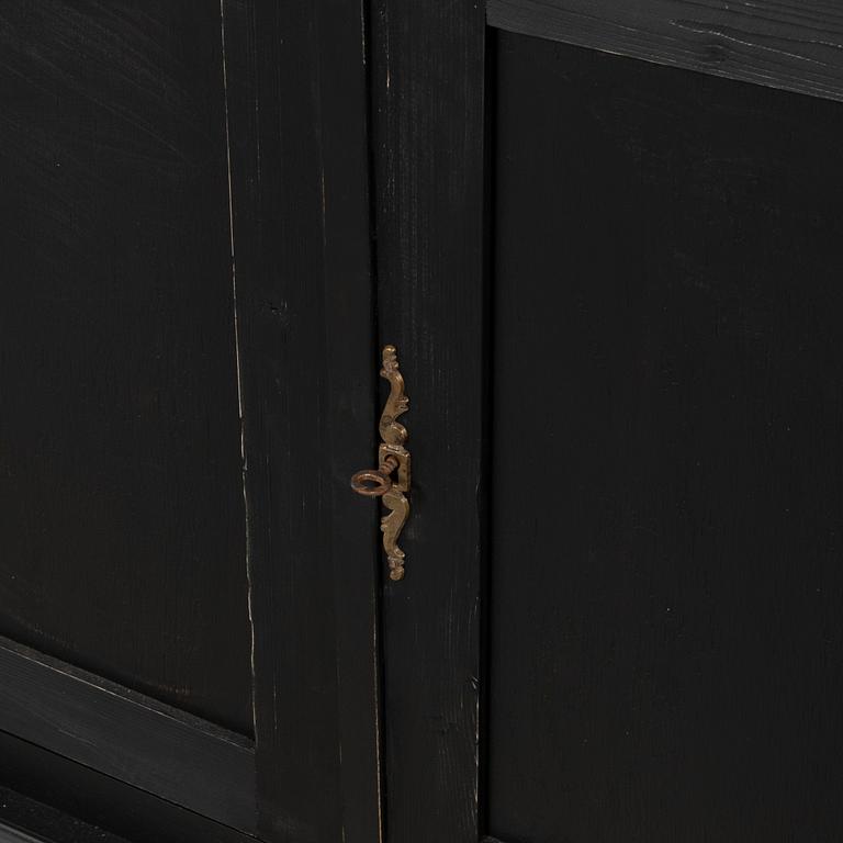 Bookcase, first half of the 20th century.