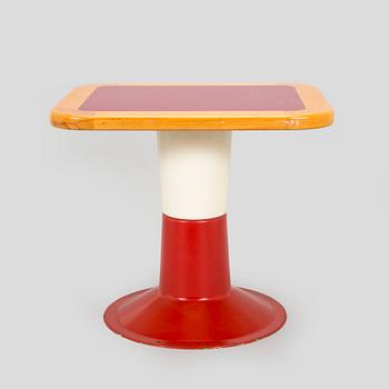 Yrjö Kukkapuro, pöytä "Saturnus" tilaustyö,  Haimi, 1970-luvun loppu.