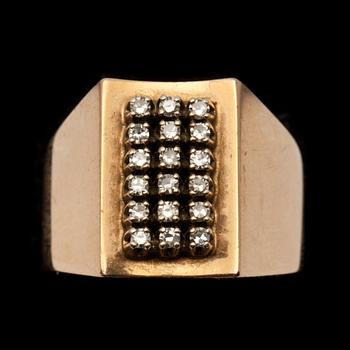 RING, 18 k guld med 18 små diamanter.