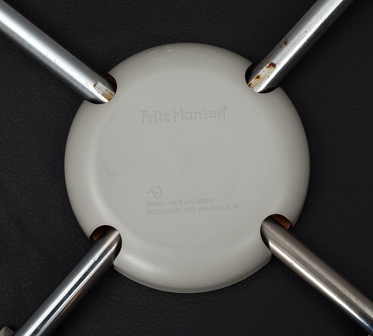 KARMSTOL, "Sjuan", Arne Jacobsen, Fritz Hansen.