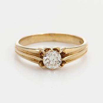 Ring, gammalslipad diamant, 14K (56) guld, St Petersburg 1908-1926.