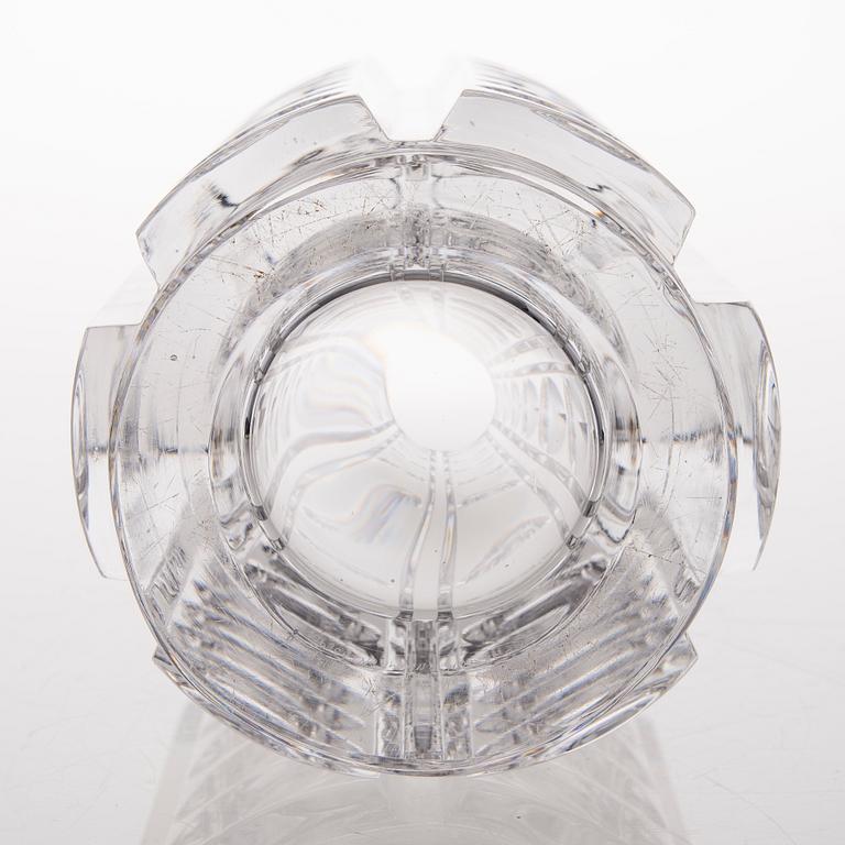 A glass vase, model 6536, signed Aimo Okkolin - Riihimäen Lasi oy.
