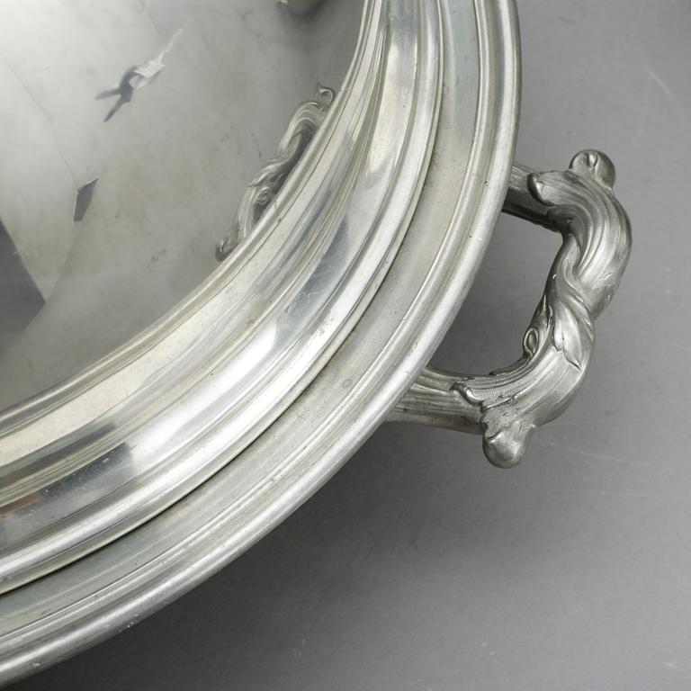 STEKHUV, VÄRMEFAT samt TALLRIKAR, 8 delar, tenn, James Dixon & Sons, Sheffield, England 1800/1900-tal.