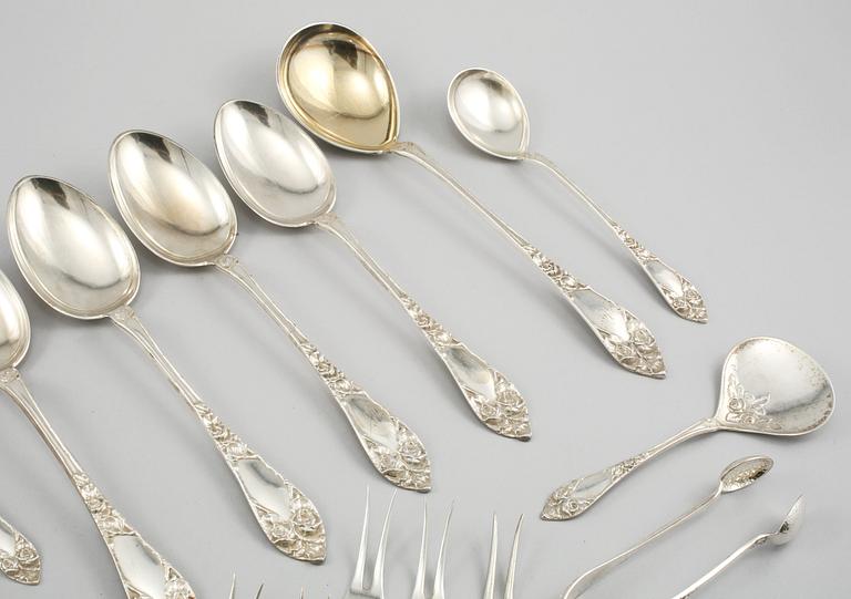 BESTICKSERVIS, 25 delar, silver, 1900-talets första hälft, vikt ca 580 g.