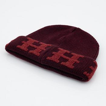 Hermès, a cashmere hat, size Large.