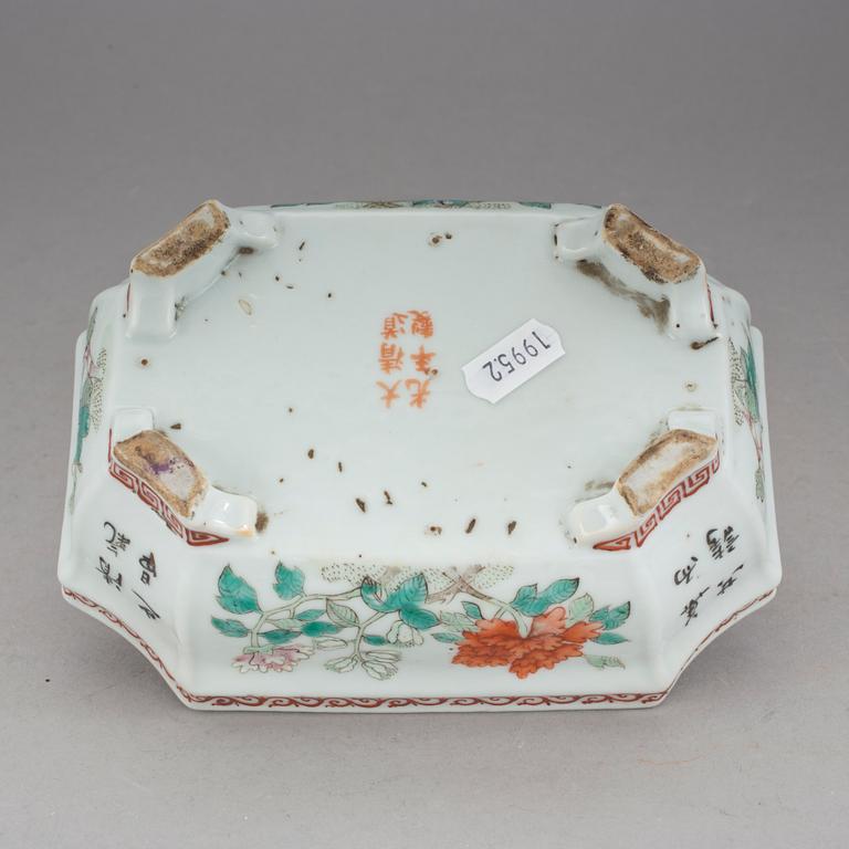 PARTI PORSLIN, 3 delar, Kina, 17-1900-tal.