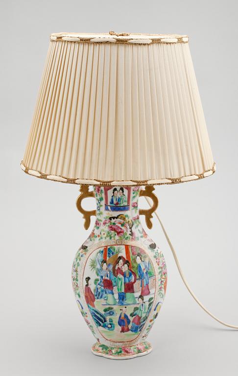 BORDSLAMPA, porslin, Kanton, Kina, 1800-tal.