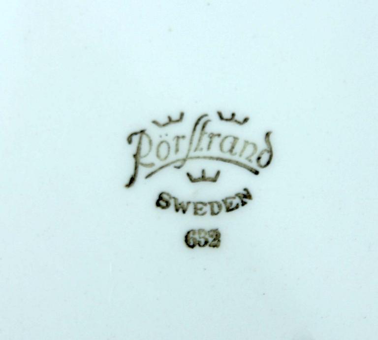 SERVISDELAR, ca 25 delar. "Blå eld" Hertha Bengtsson Rörstrand.