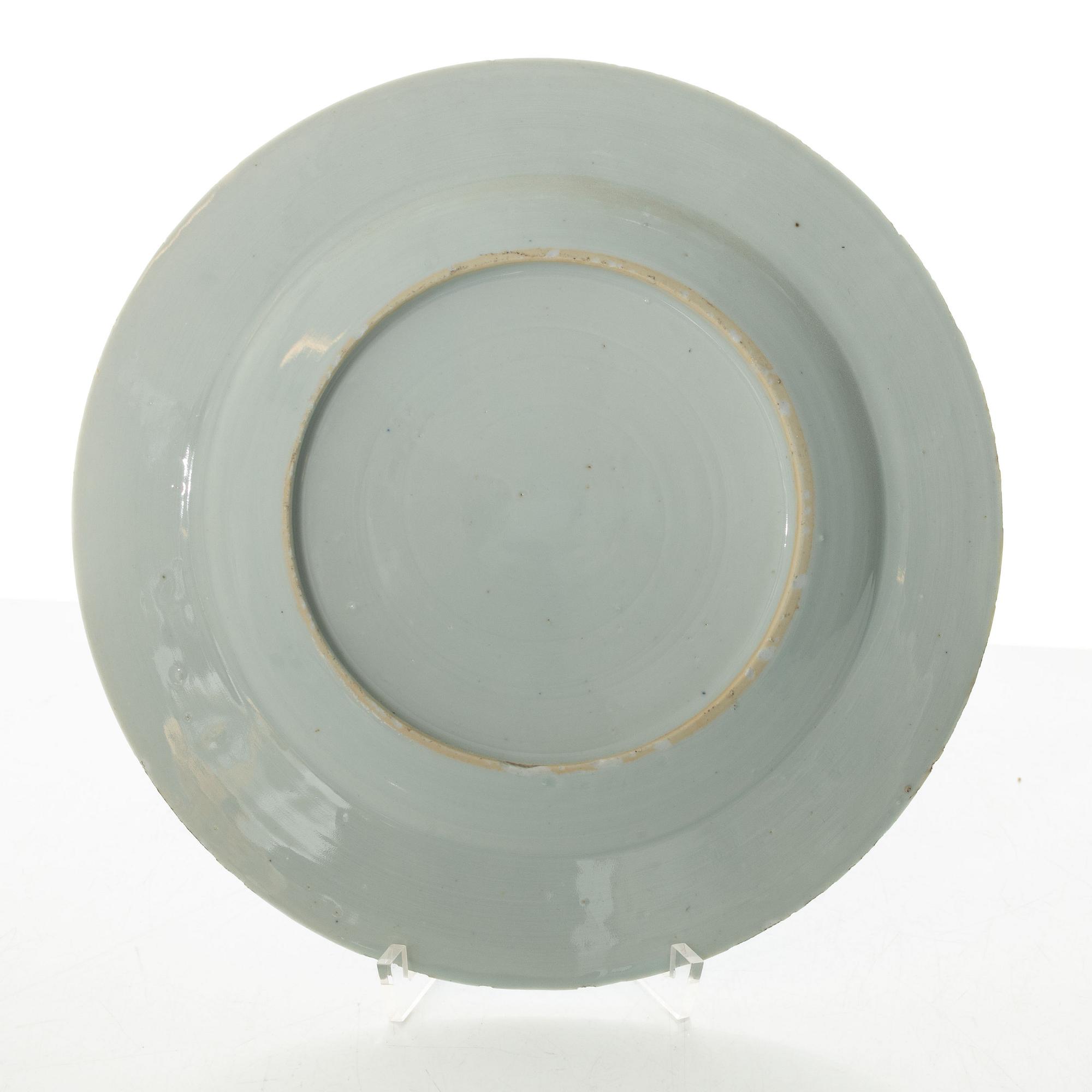 A set of four Chinese export porcelain parts, Qing dynasty, Qianlong (1736-95) and Jiaqing (1796-1820).