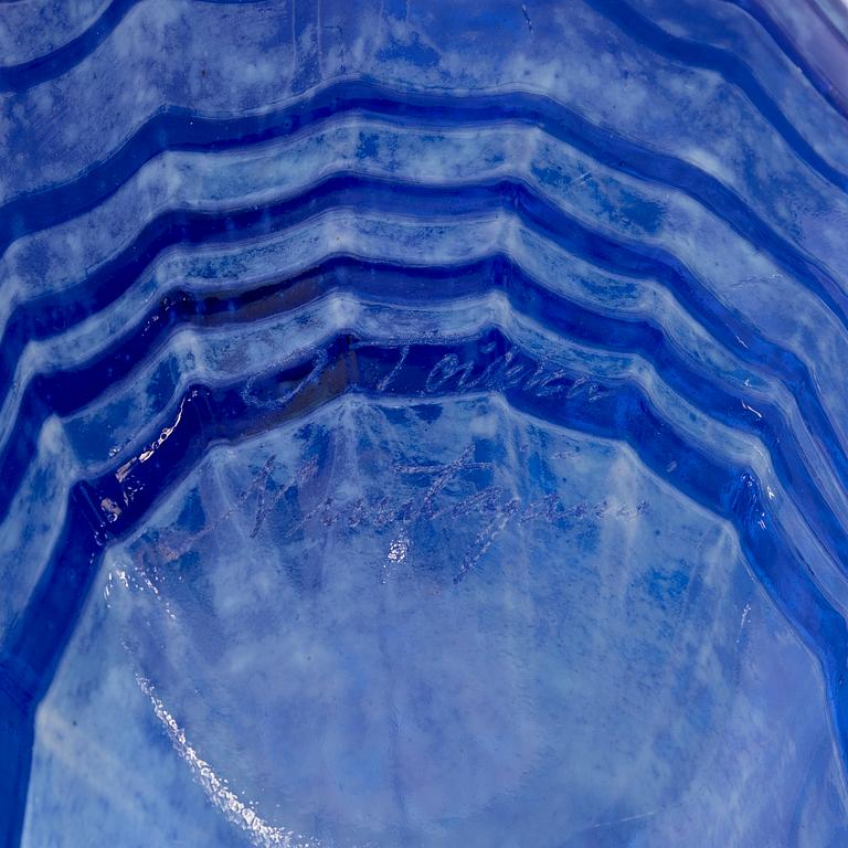 Oiva Toikka, a glass "Blue Bird", signed O. Toikka, Nuutajärvi.