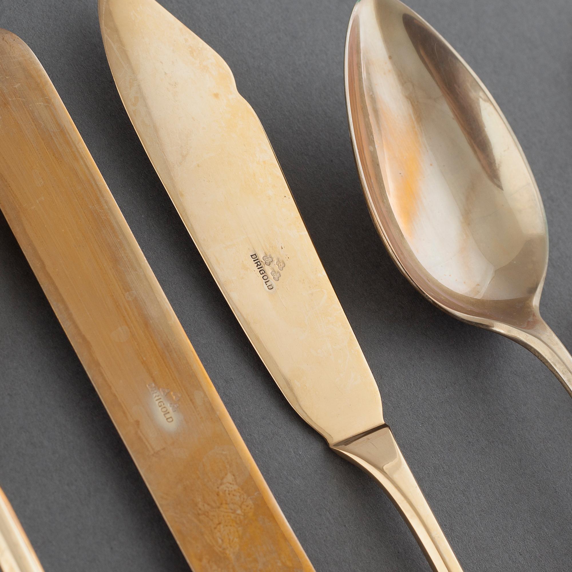194 pieces of dirigold cutlery, 20th century.