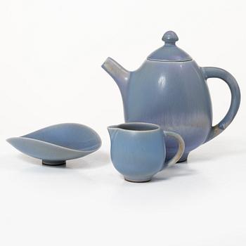 Berndt Friberg, a three piece tea service, Gustavsberg Studio, 1956.