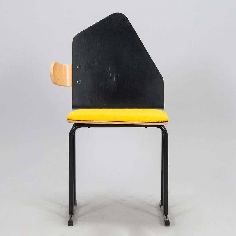 Yrjö Kukkapuro, tuoli, "Vino", Avarte 1980-luku, signeerattu Yrjö Kukkapuro -83.