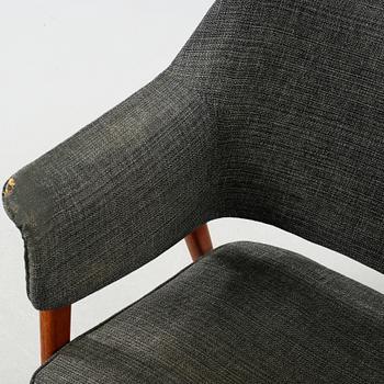 A pair of armchairs designed by Karl-Erik Ekselius for JOC, Vetlanda, made around the middle of the 20th century.