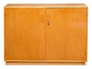 10. Alvar Aalto, A CABINET, no 808.