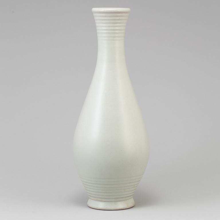 A mid 20th century Ewald Dahlskog faience floor vase from Bo Fajans.