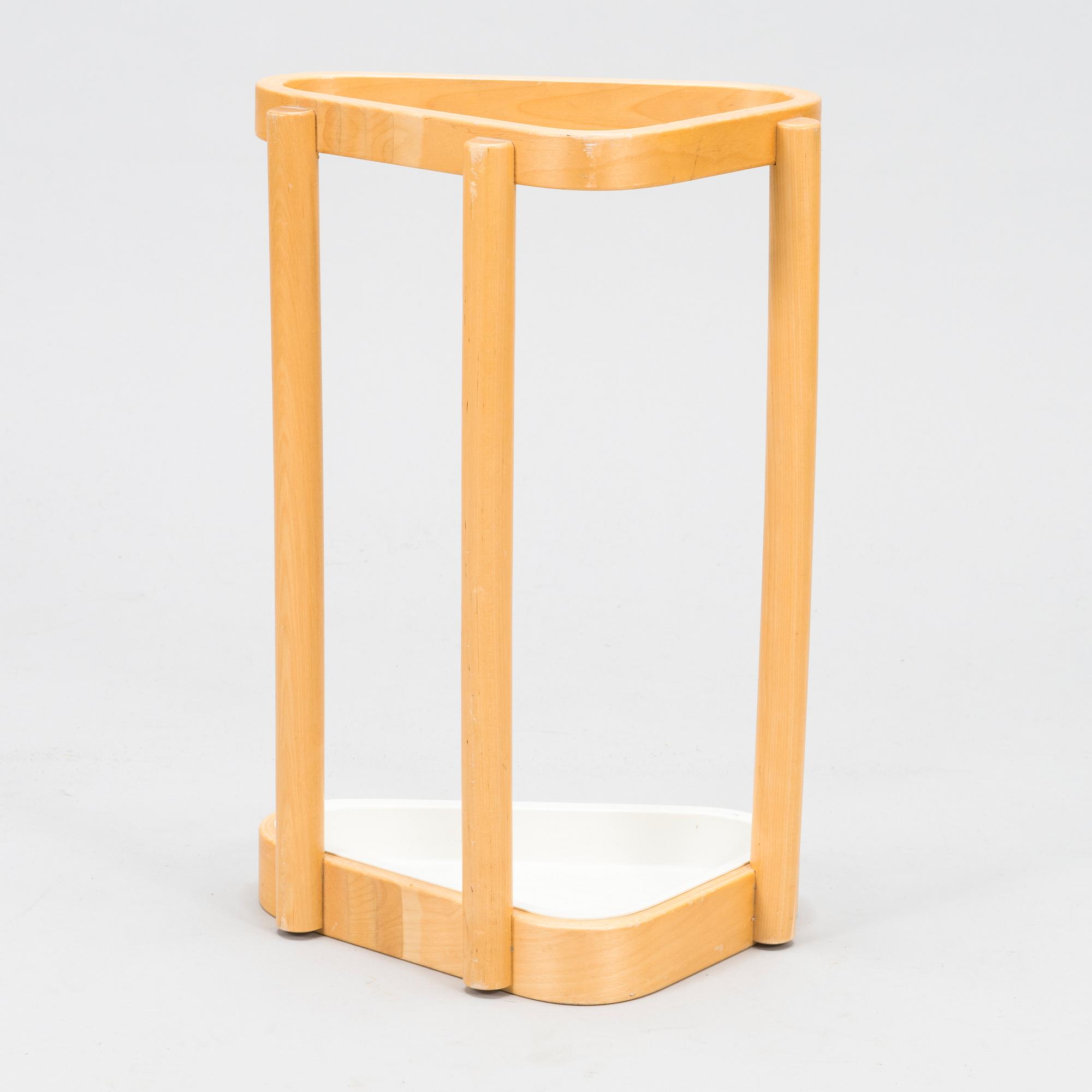 ALVAR AALTO, sateenvarjoteline, malli 115, Artek 1900-talets slut.