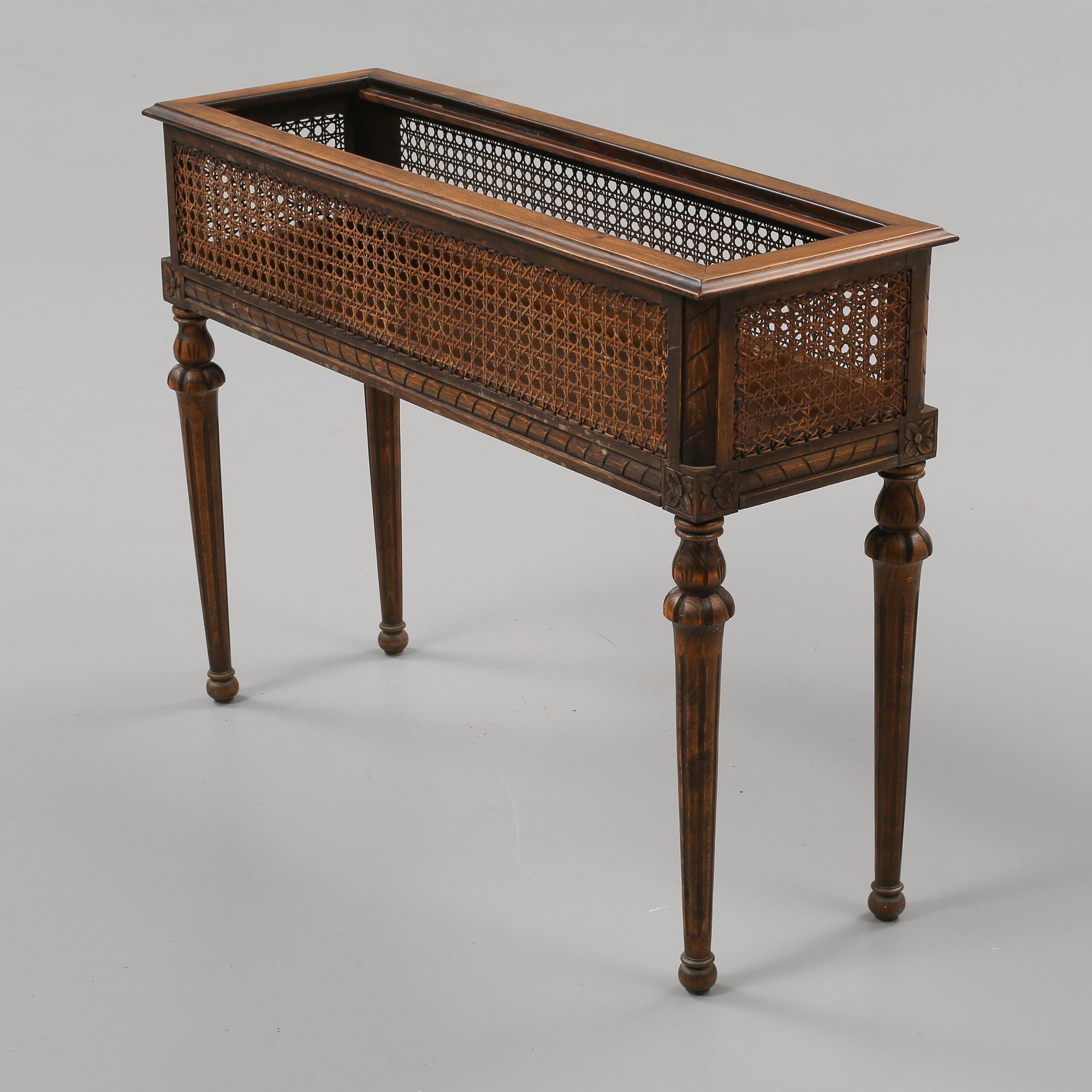 BLOMSTERBÄNK, gustaviansk stil, 1900-tal.