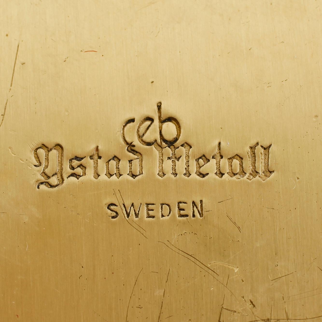VASER, 1 par, samt LJUSSTAKE, mässing, Ystad Metall.
