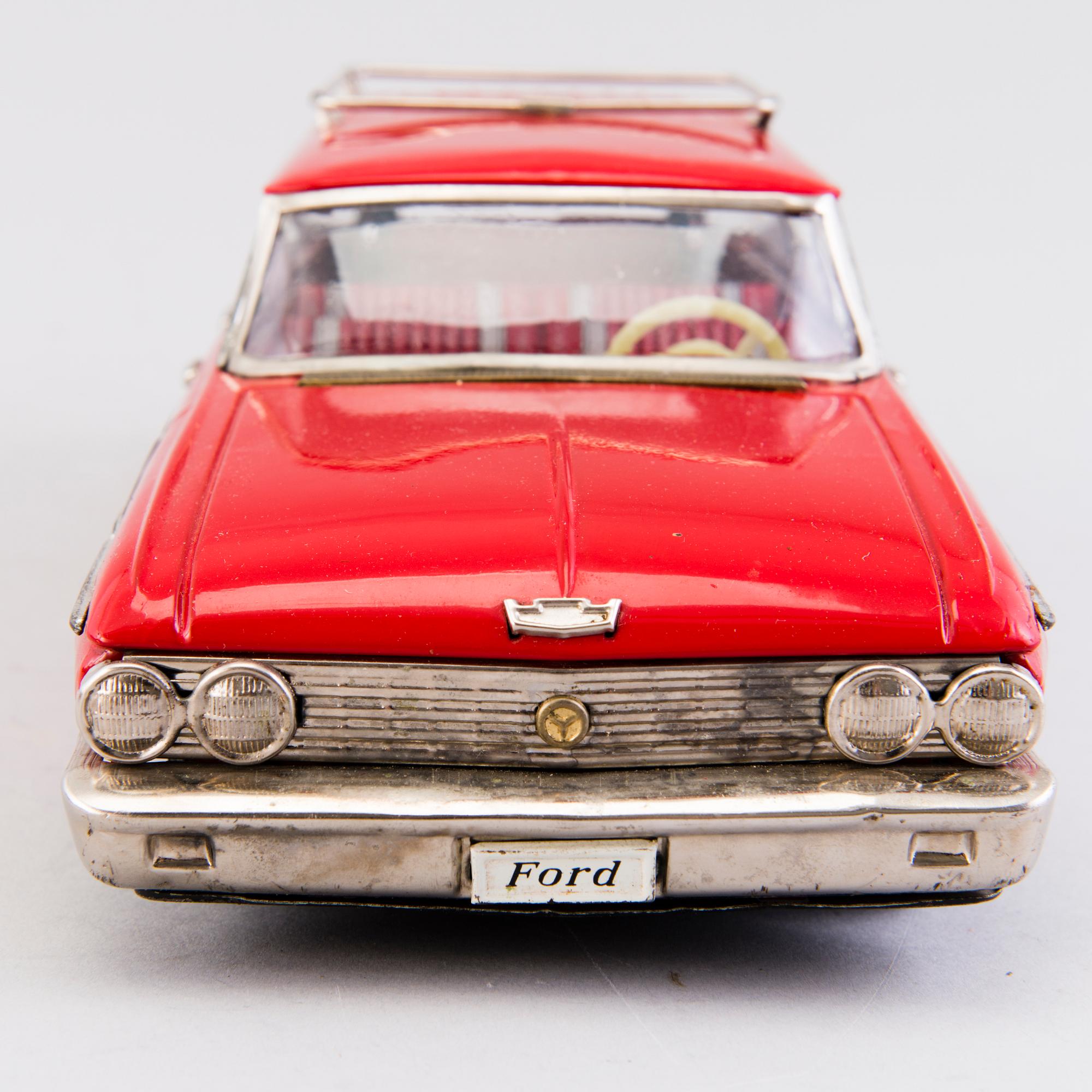 A 1960s tin toy car by ATC Asahi, Japan.