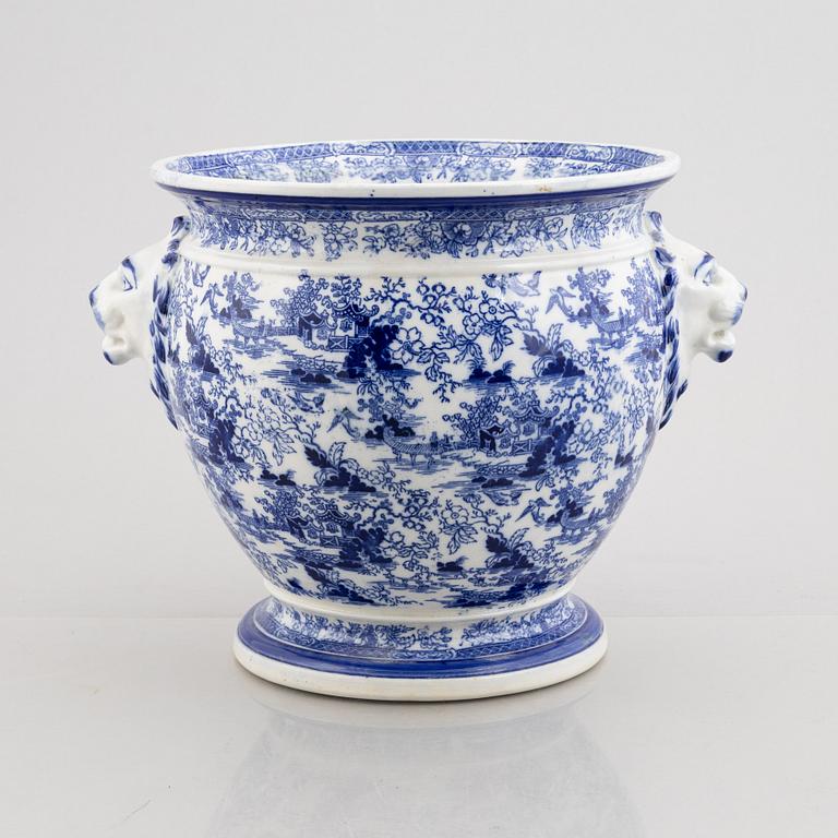 A creamware jardiniérte, Gustavsberg, Sweden, ca. 1900.