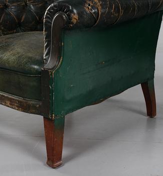 FÅTÖLJER, ett par, 1900-talets första hälft.