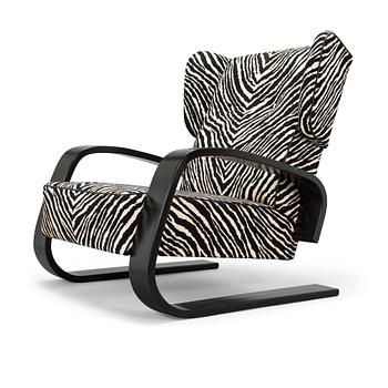 Alvar Aalto, a 2008 'Tank' chair for Artek.