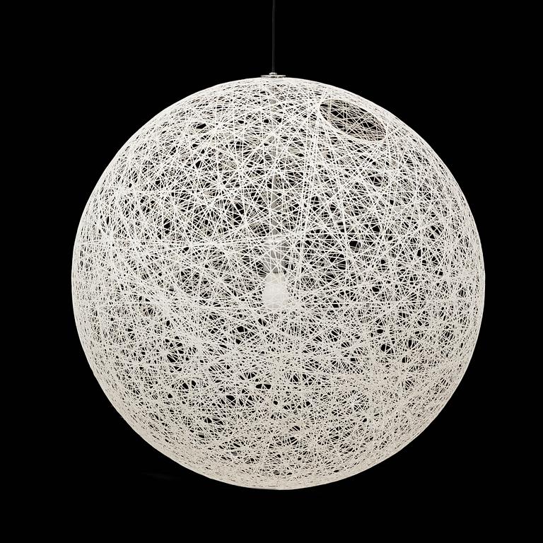 A 'Random Light Medium' light for Moooi. Designed 2001.