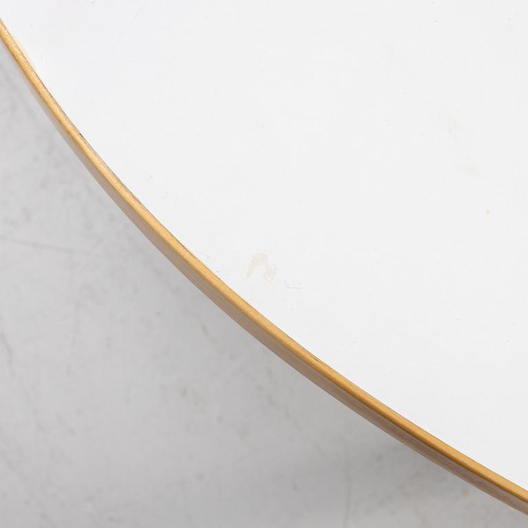 Alvar Aalto, matbord, modell 91, Artek, Finland, sent 1900-tal.