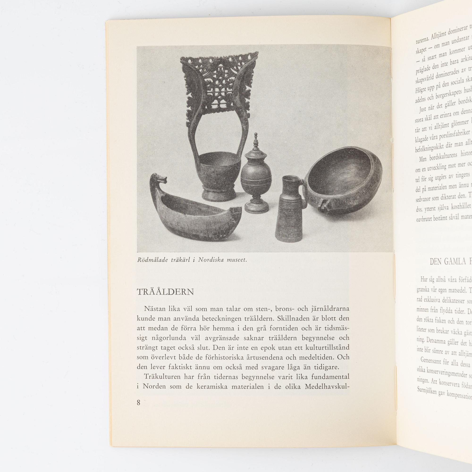 Böcker om svensk keramik. 19 st..