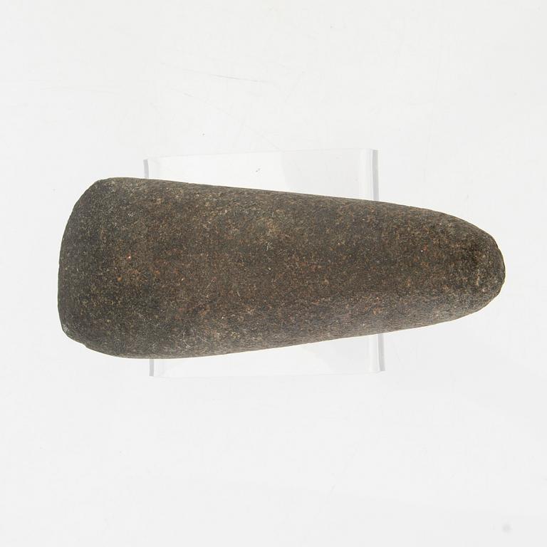 Three Scandinavian Neolithic stone axes, trindyxor, Neolithic.