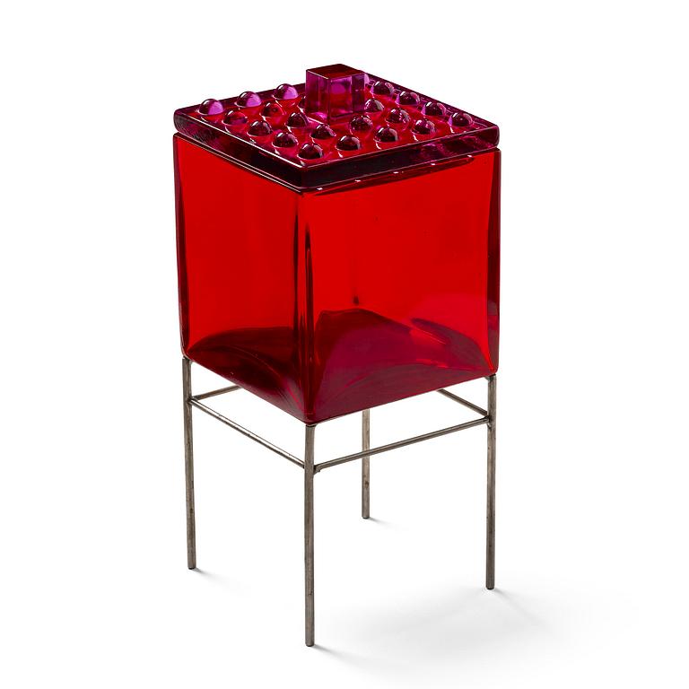 Markku Salo, a unique, 'Kampong' sculpture signed Markku Salo Nuutajärvi Notsjö 1996.