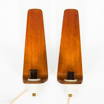 A pair of 1950s Wall lamps.