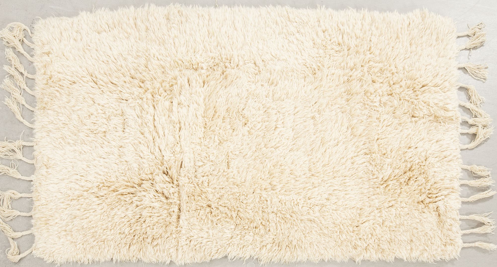 A Konya Yatak carpet approx 214x125 cm.