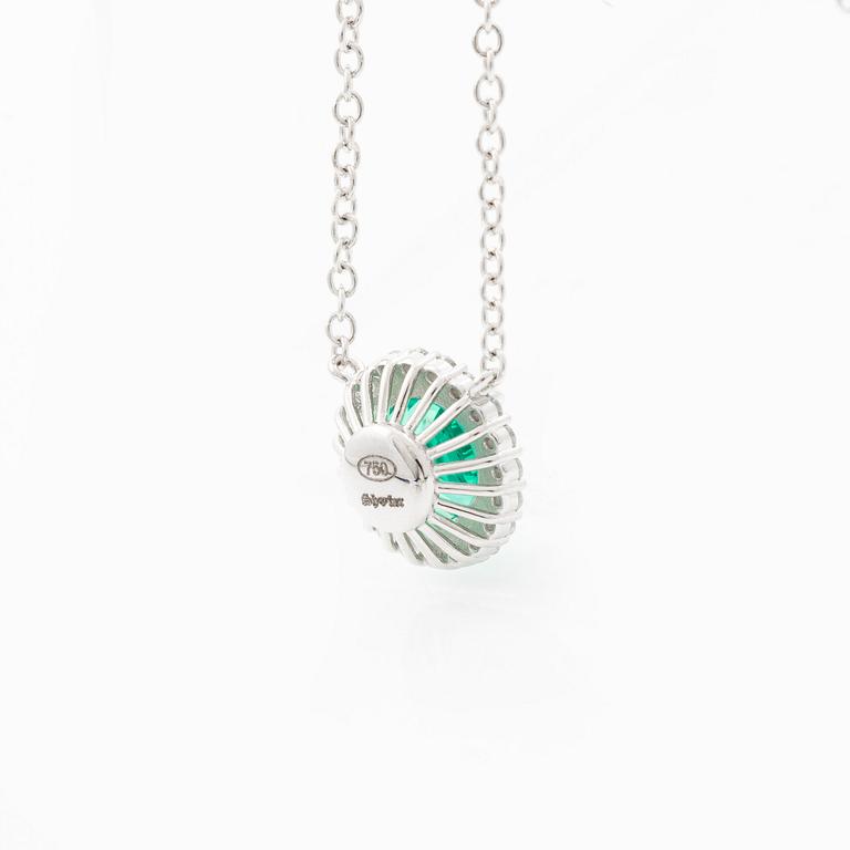 Collier 18K vitguld med syntetisk smaragd och briljantslipade diamanter.