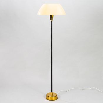 LISA JOHANSSON-PAPE, GOLVLAMPA, "Senator", Stockmann Orno, 1900-talets mitt. Modellen formgiven 1947.